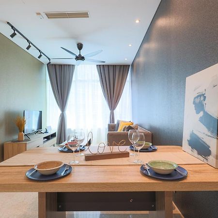 Sky Suite Klcc, Calm Sojourn Kuala Lumpur Exterior photo
